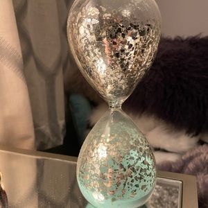 Decorative hourglass